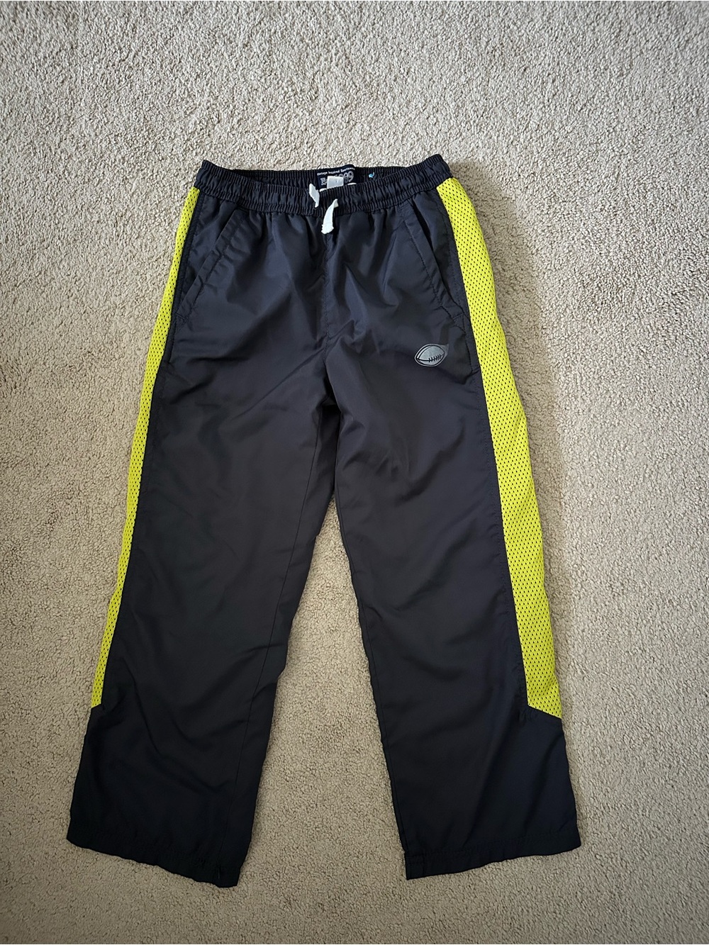 The Children’s Place Boys Windbreaker Athletic Pants Size 7 Nylon Sportswear